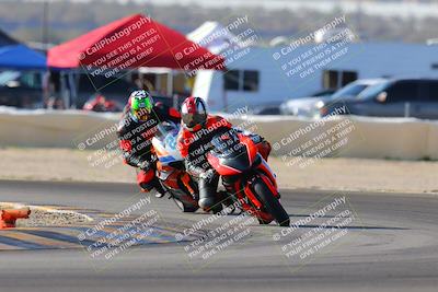 media/Dec-18-2022-SoCal Trackdays (Sun) [[8099a50955]]/Turn 2 (950am)/